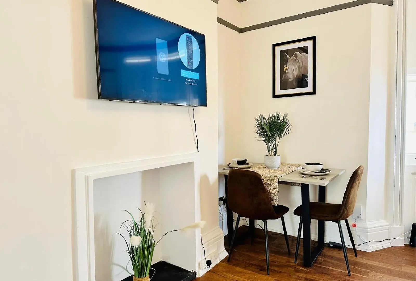 Cozy 1-Bedroom With Garden Access Hove Appartamento