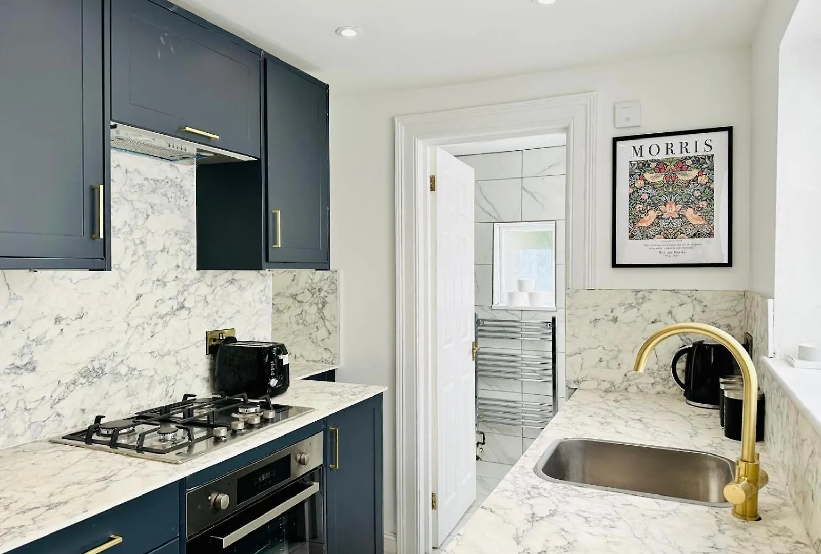 Cozy 1-Bedroom With Garden Access Hove Appartamento