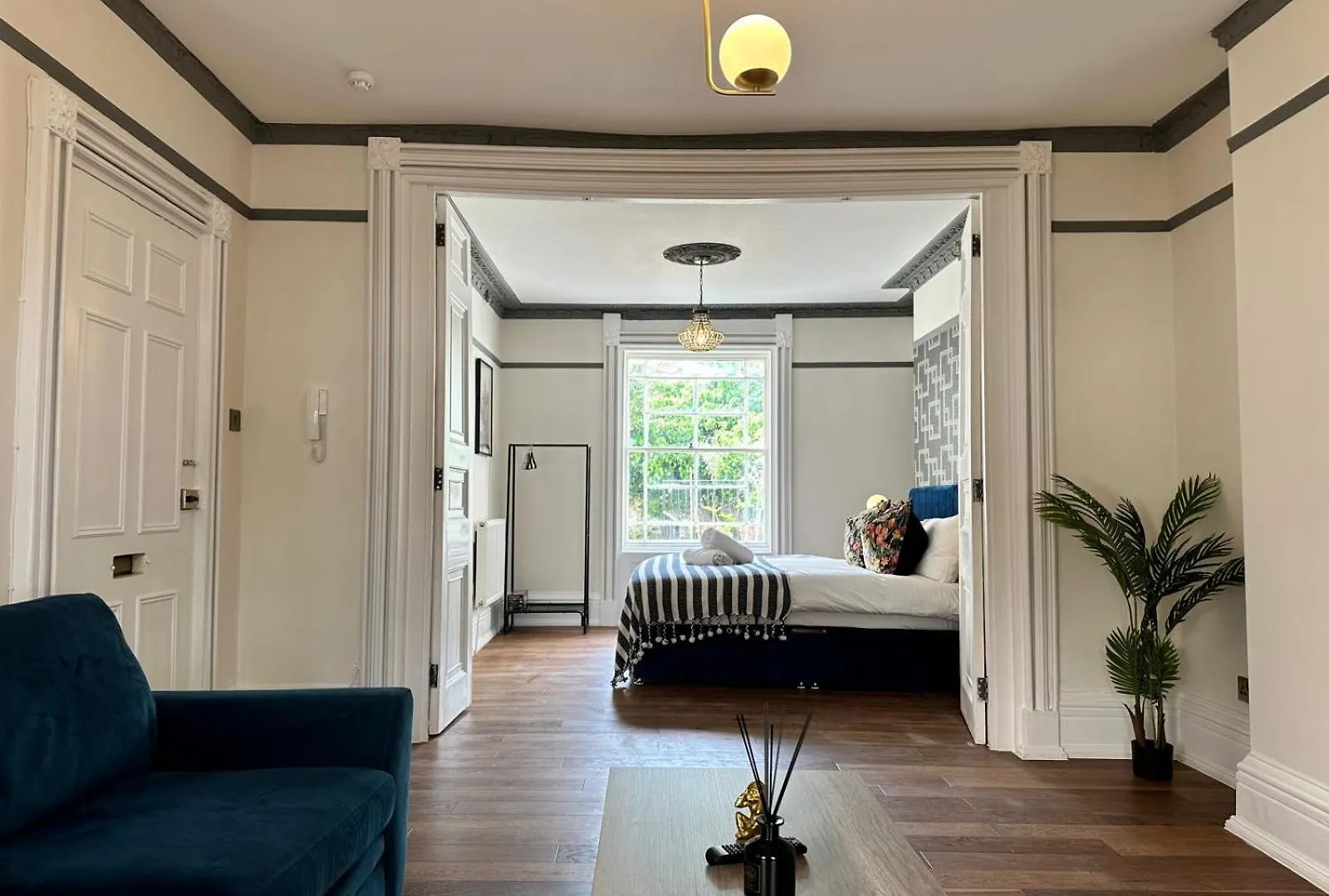 Cozy 1-Bedroom With Garden Access Hove